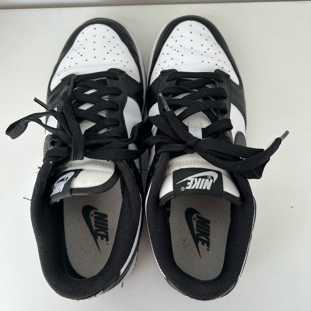 Nike Dunk Low Pandas